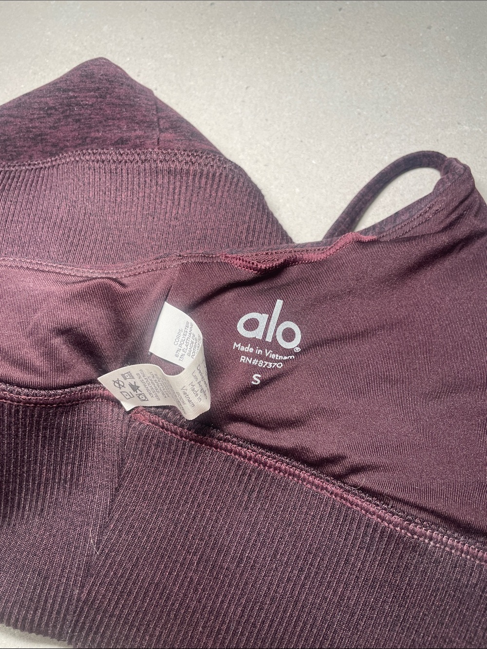 ALO Yoga Plum Strappy Sports Bra - Picture 5 of 5